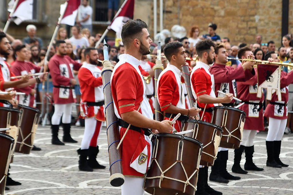 SICILIAN FESTIVALS PIAZZA ARMERINA