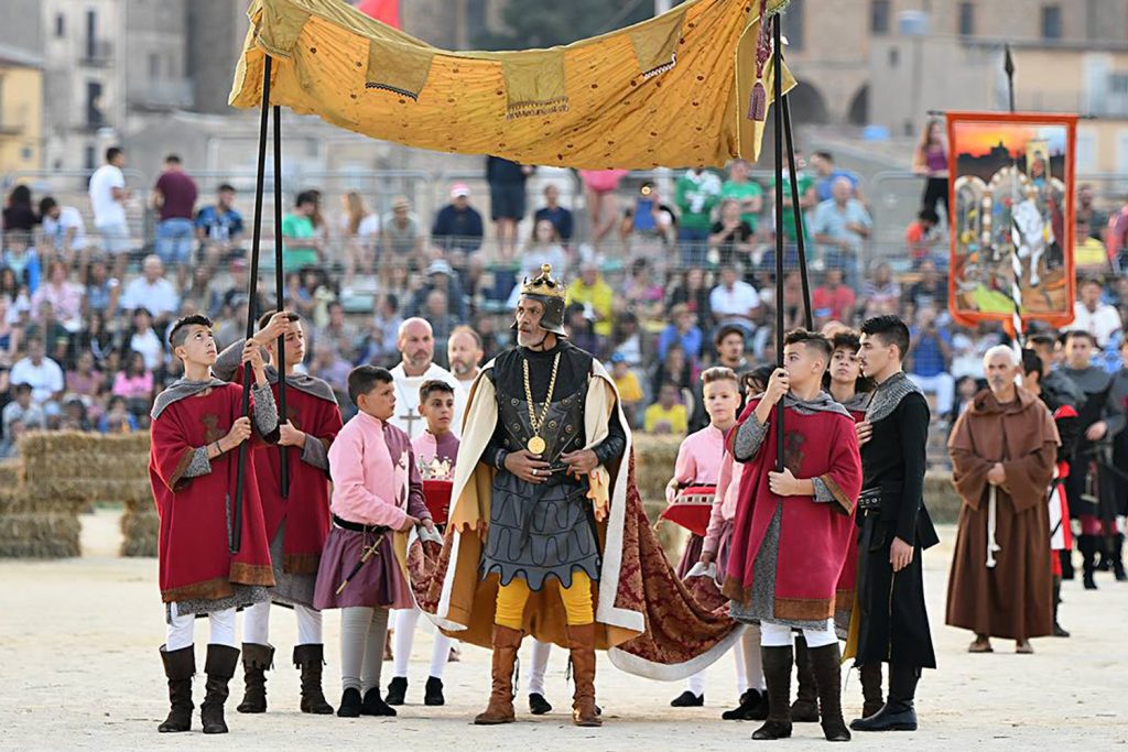 SICILIAN FESTIVALS PIAZZA ARMERINA