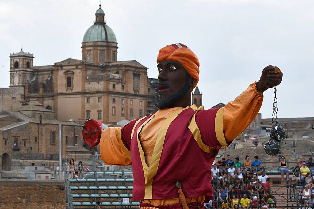 SICILIAN FESTIVALS PIAZZA ARMERINA